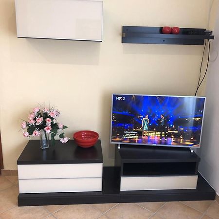 Apartmani I Sobe Ivancic1 Novi Vinodolski Bagian luar foto
