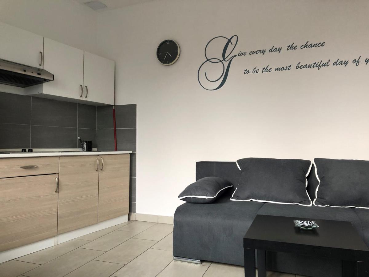 Apartmani I Sobe Ivancic1 Novi Vinodolski Bagian luar foto