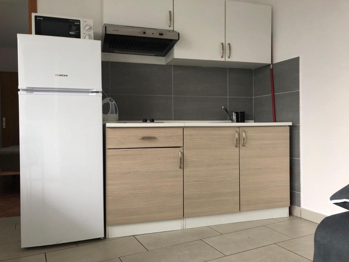 Apartmani I Sobe Ivancic1 Novi Vinodolski Bagian luar foto