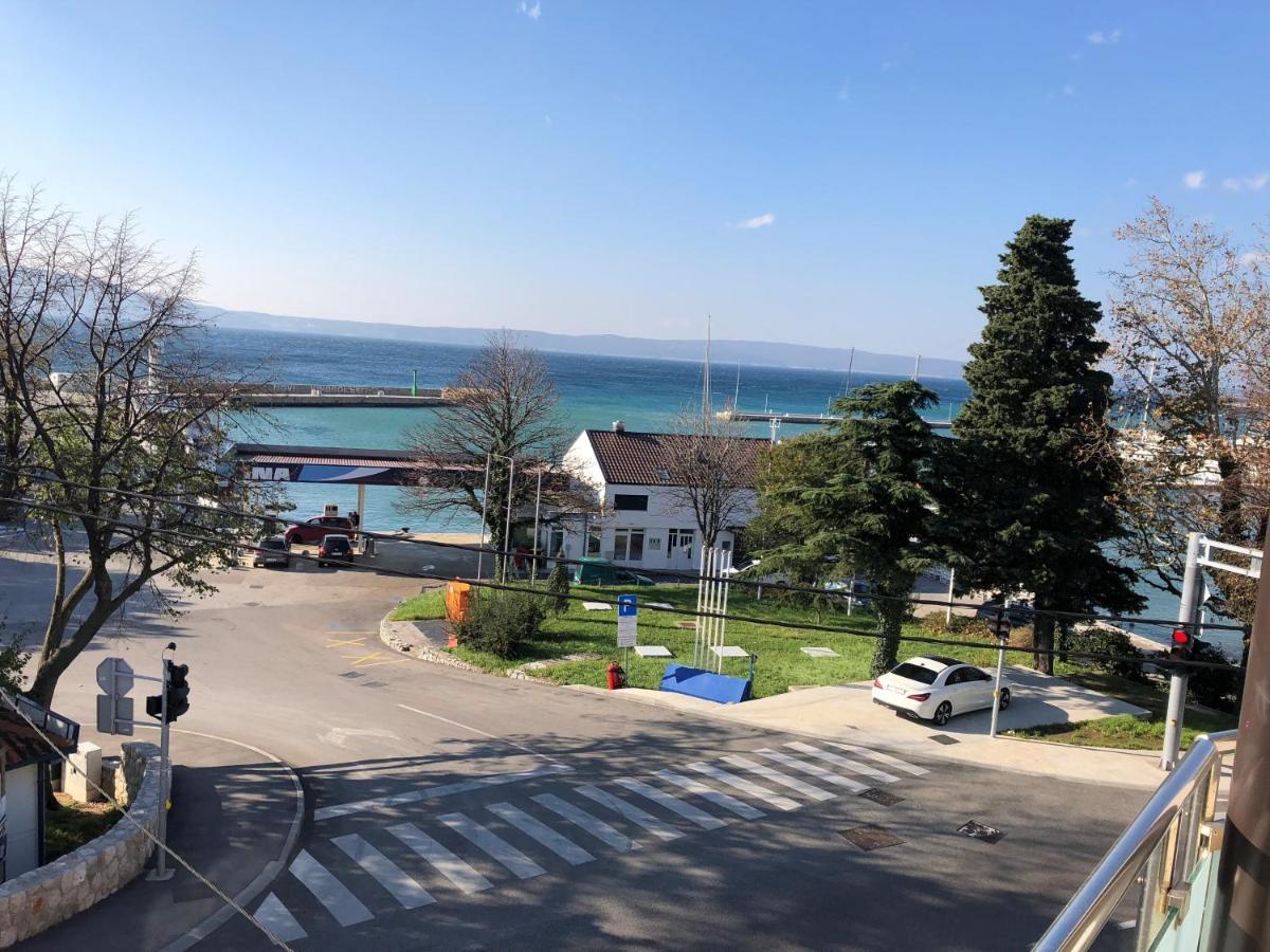 Apartmani I Sobe Ivancic1 Novi Vinodolski Bagian luar foto