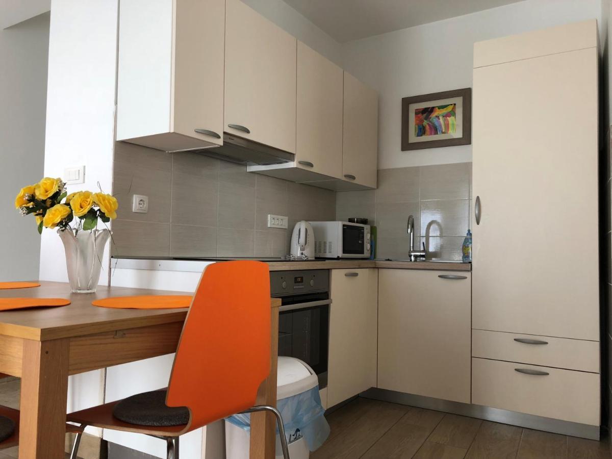 Apartmani I Sobe Ivancic1 Novi Vinodolski Bagian luar foto