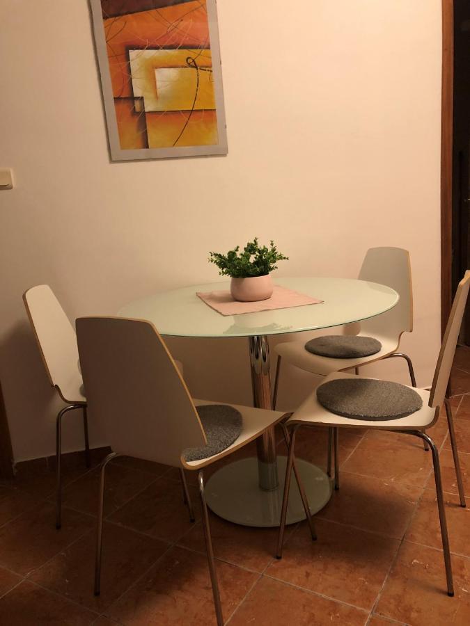 Apartmani I Sobe Ivancic1 Novi Vinodolski Bagian luar foto