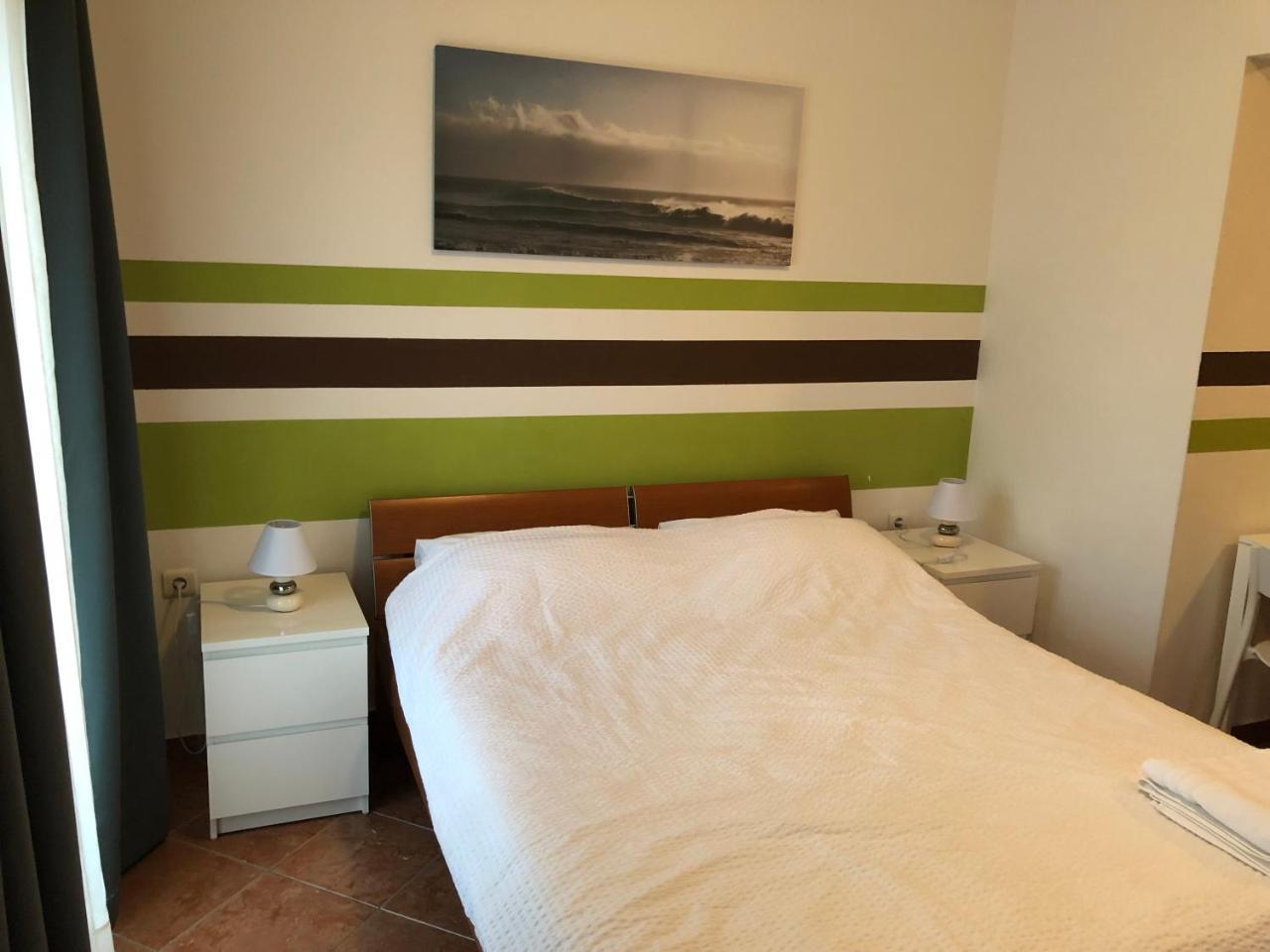 Apartmani I Sobe Ivancic1 Novi Vinodolski Bagian luar foto