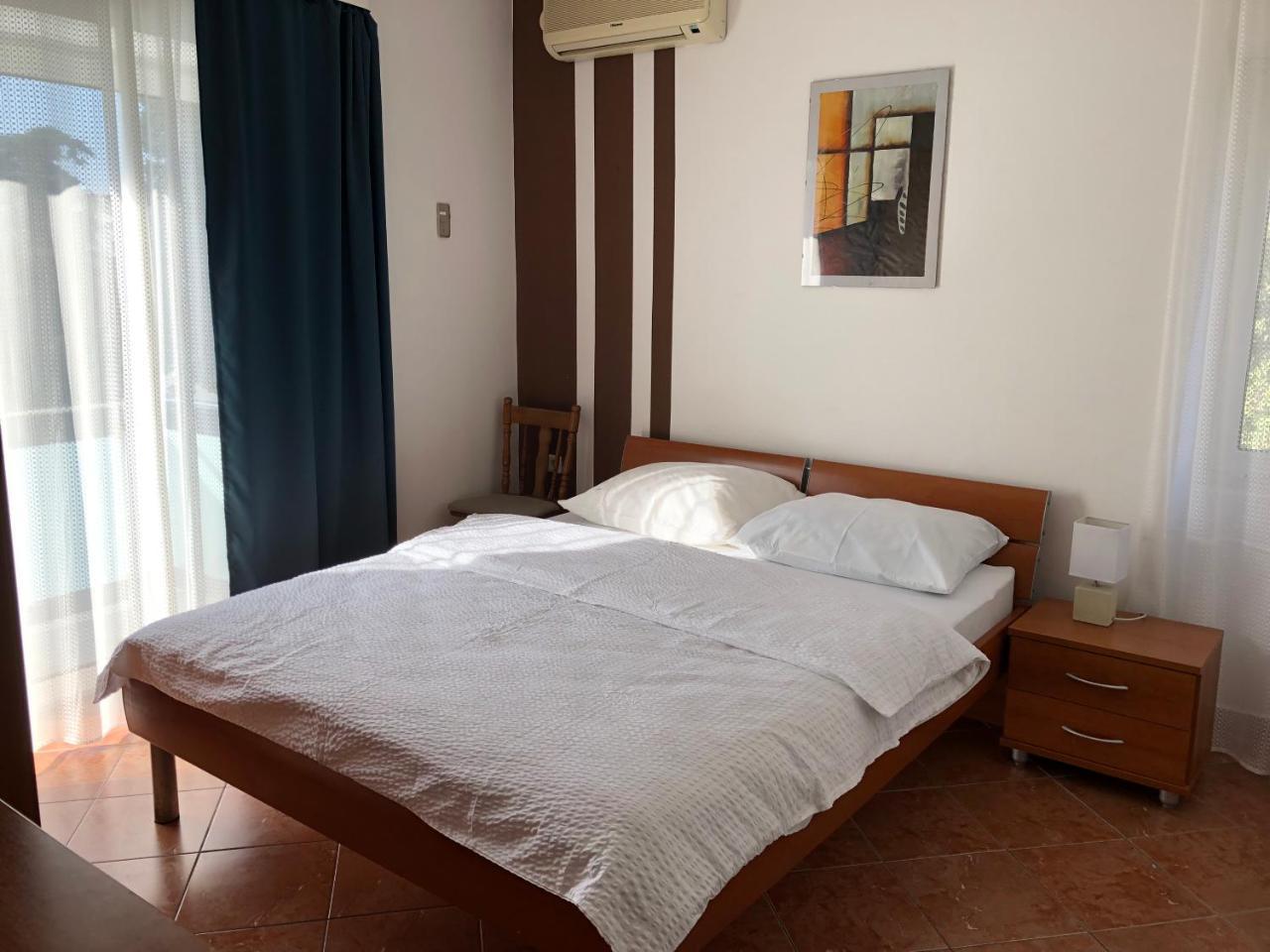 Apartmani I Sobe Ivancic1 Novi Vinodolski Bagian luar foto