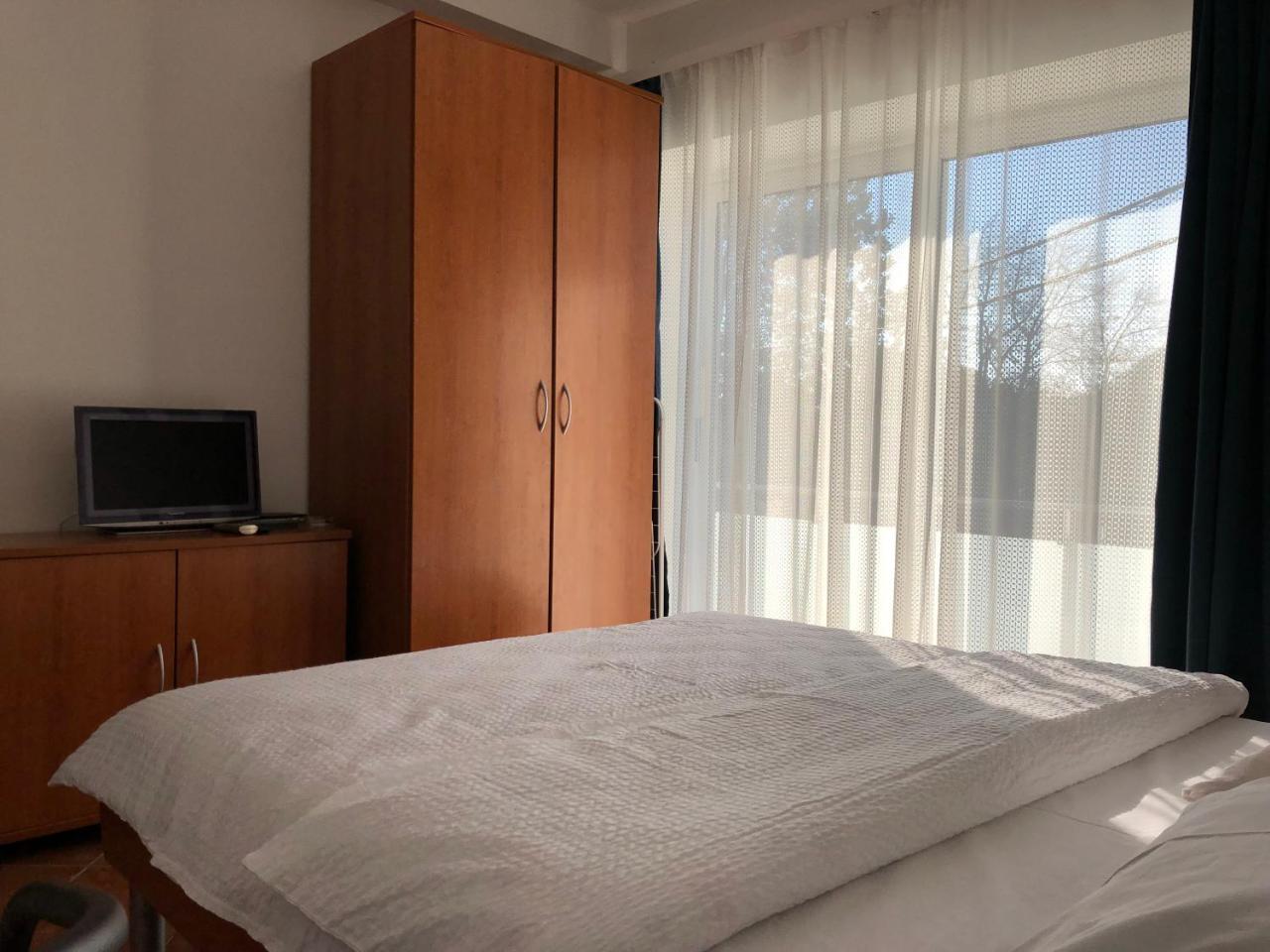 Apartmani I Sobe Ivancic1 Novi Vinodolski Bagian luar foto